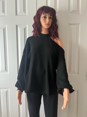 SHEIN Black One-Shoulder Turtleneck Sweater